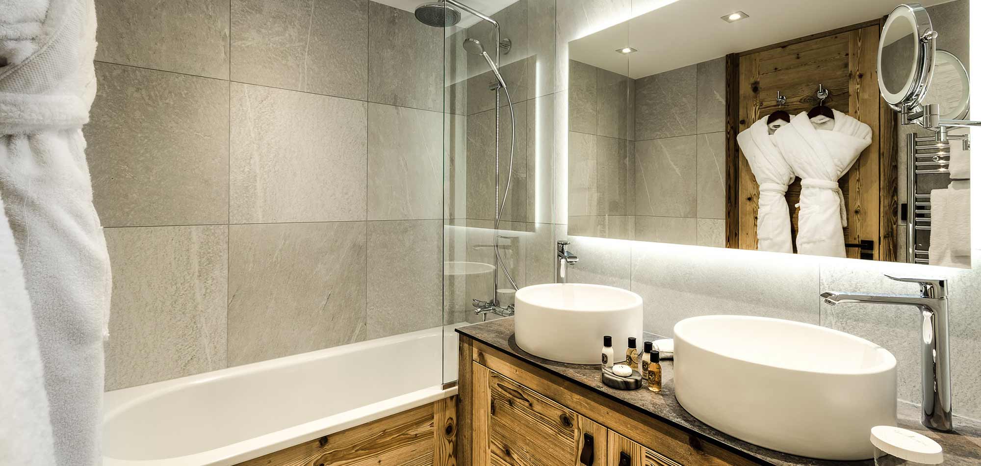 la_sivoliere_courchevel_1850_bathroom_2.jpg