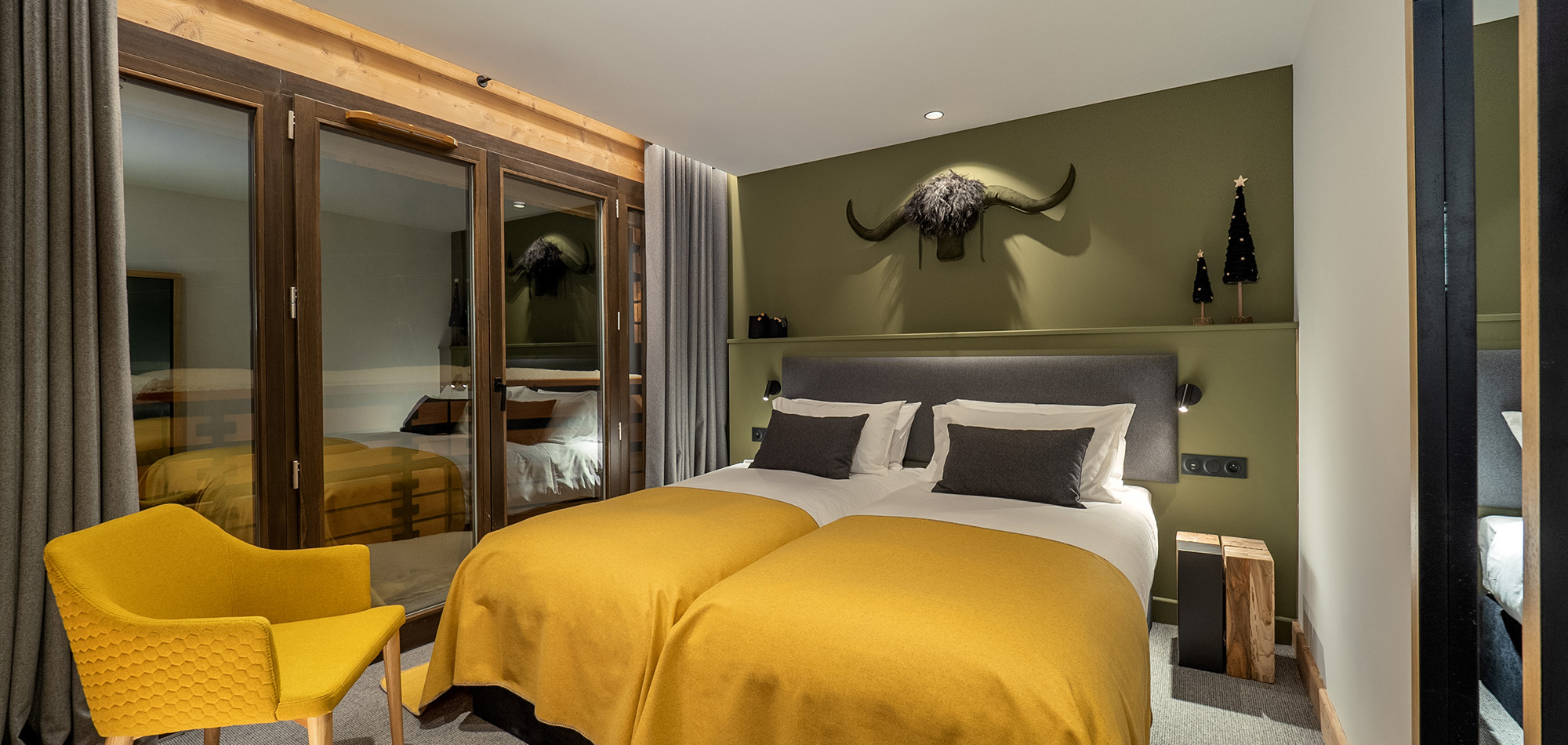 chalet_ossetra_avoriaz_luxury_ski_bedroom_3.jpg