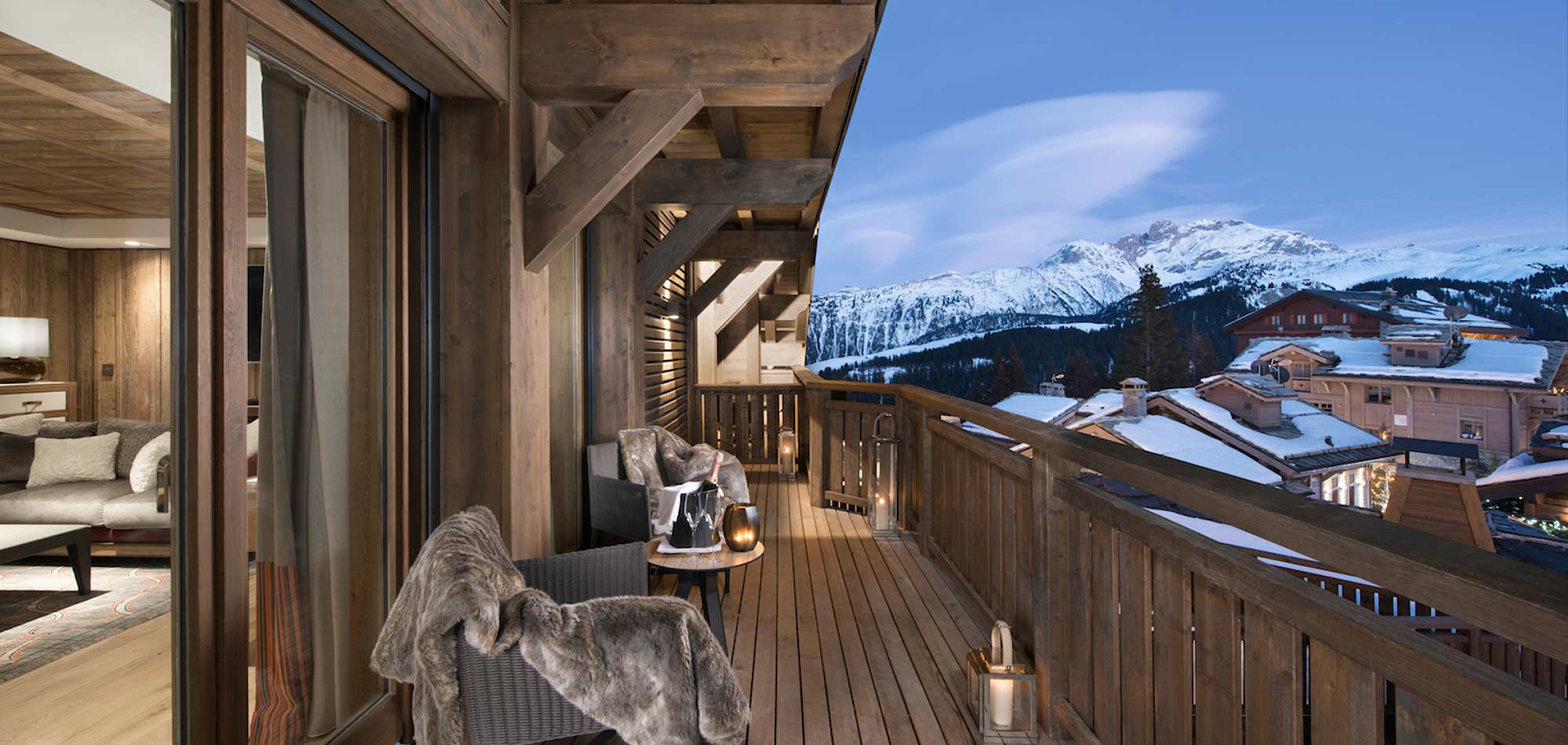 luxury-ski-hotel-courchevel-barriere-les-neiges-oxford-ski-Penthouse-balcony