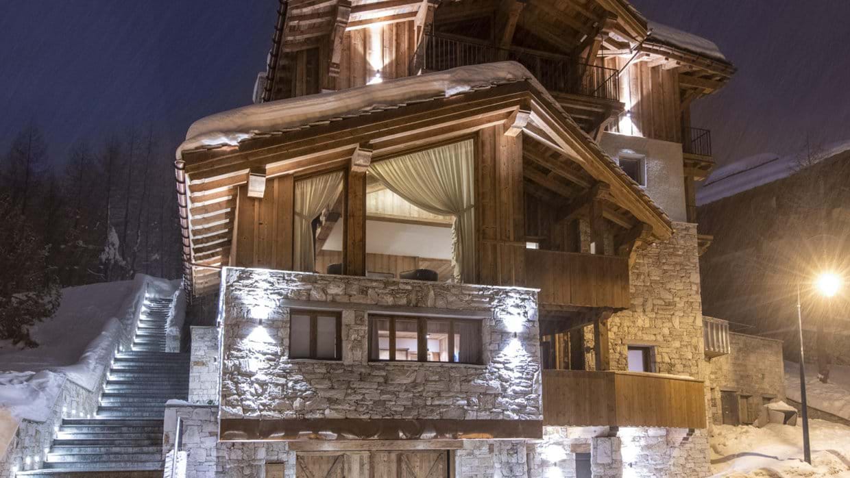 chalet_cala_201_val_disere_luxury_chalet_oxford_ski_exterior.jpg