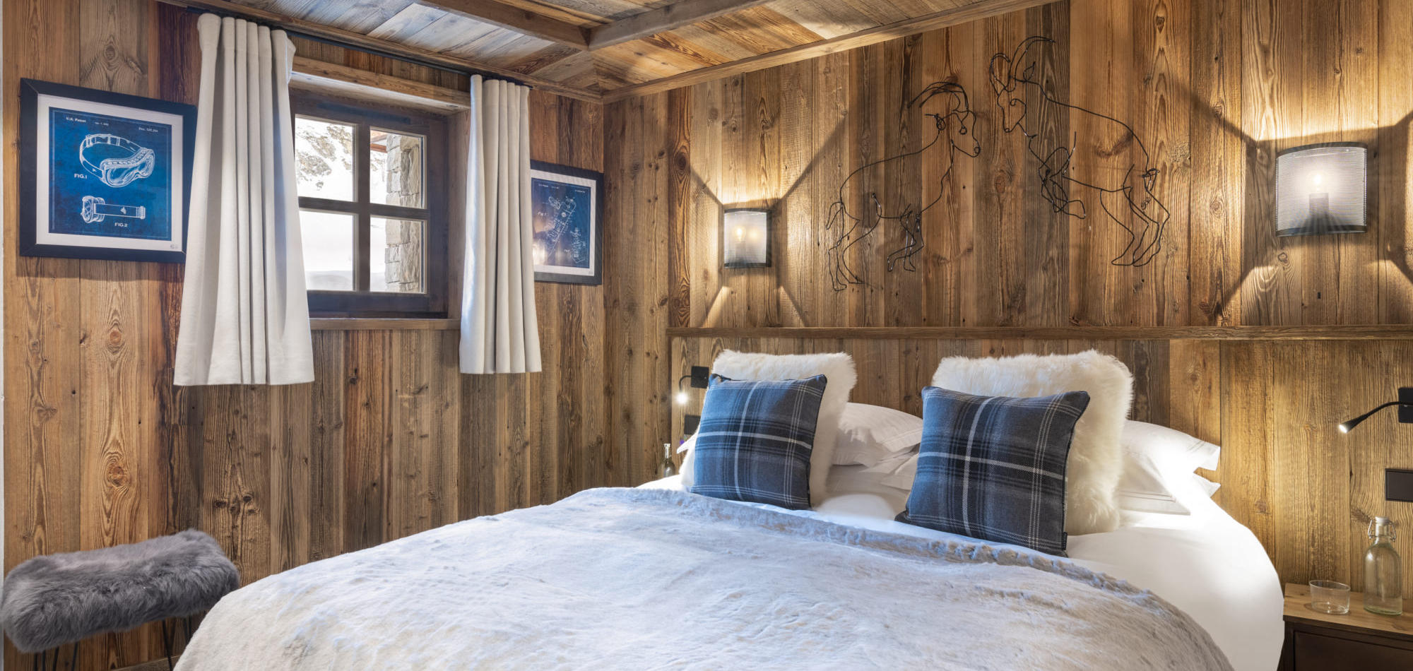 Grand_pre_2_Val_disere_Luxury_Chalet_OXford_Ski_Bedroom_2.jpg