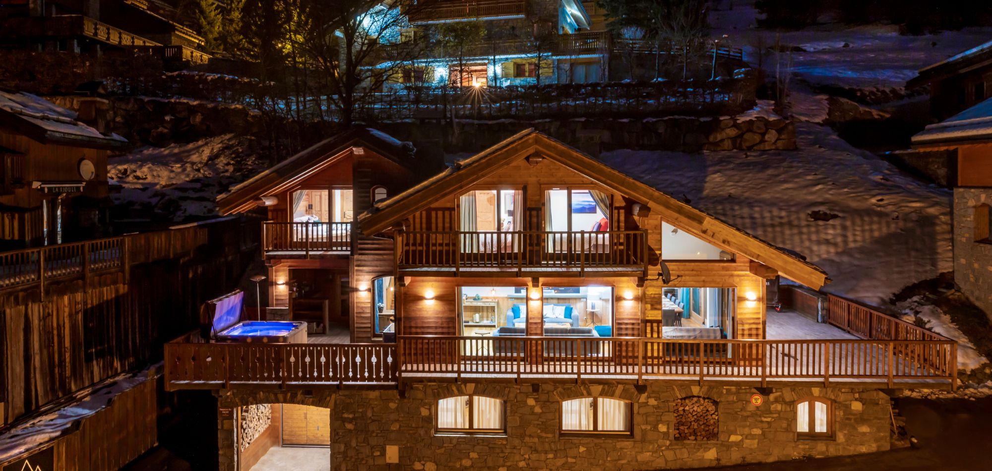chalet_rachelle_meribel_luxury_chalet_oxford_ski_exterior.jpg
