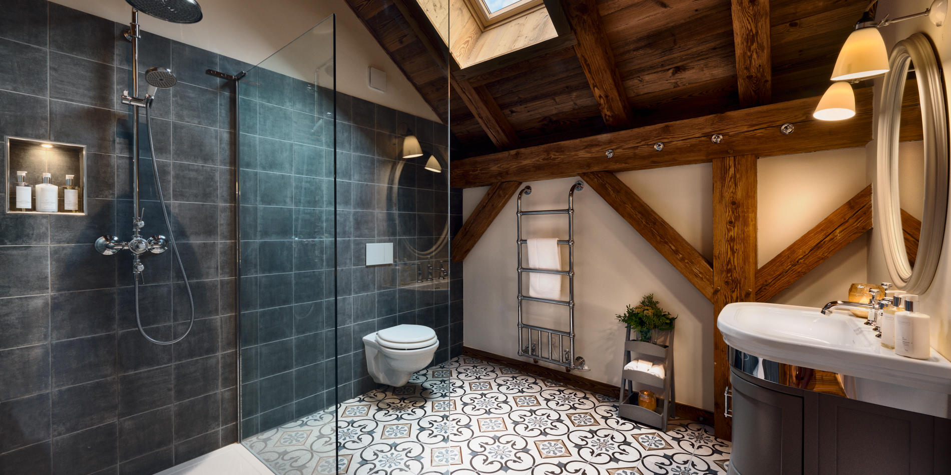 chalet_old_macaroni_morzine_luxury_chalet_oxford_ski_bathroom.jpg
