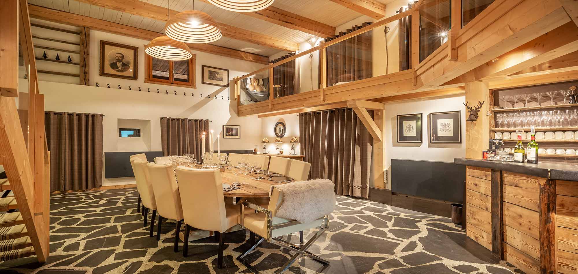 chalet_fourmiliere_morzine_france_luxury_ski_dining_room3.jpg