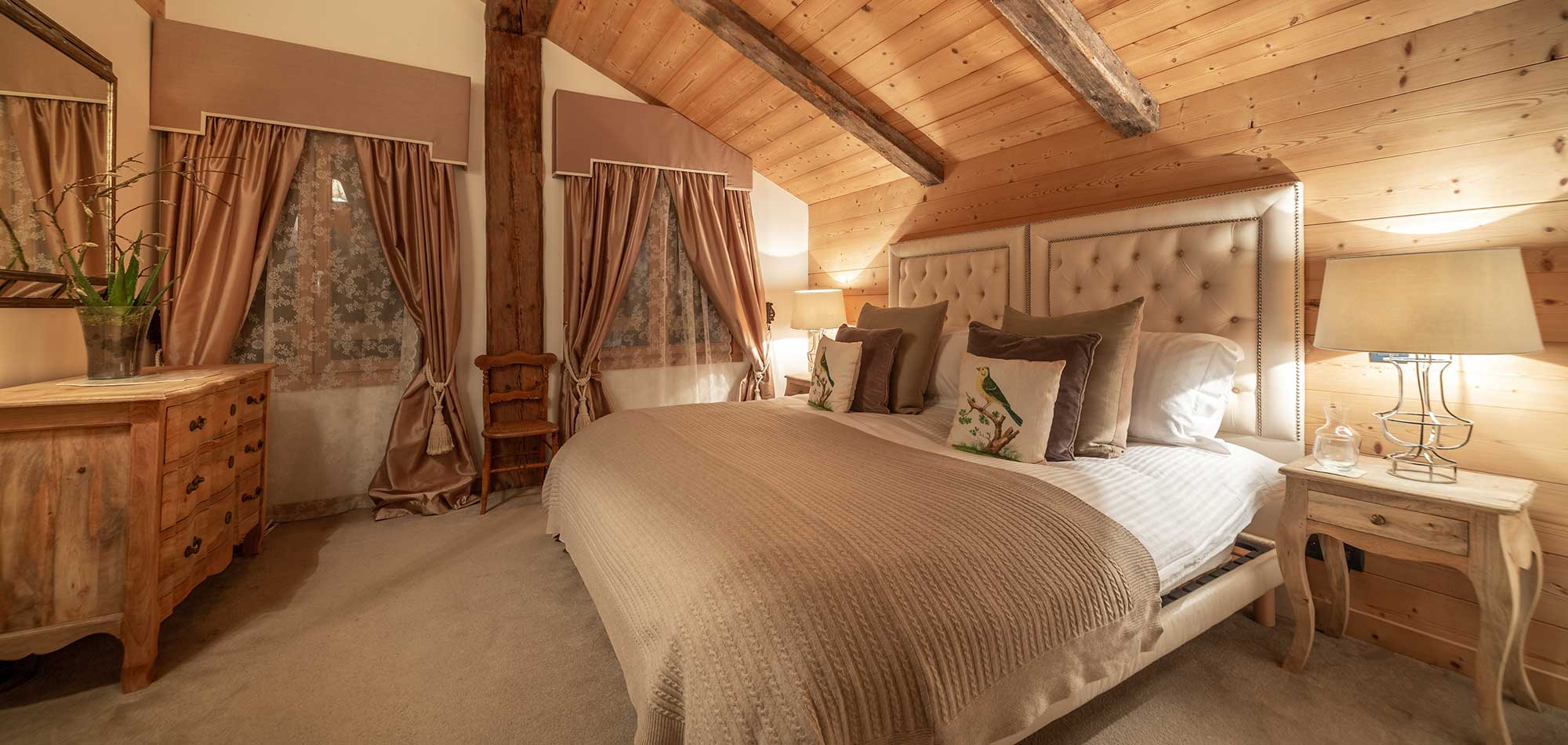 chalet_fourmiliere_morzine_france_luxury_ski_bedroom_1.jpg