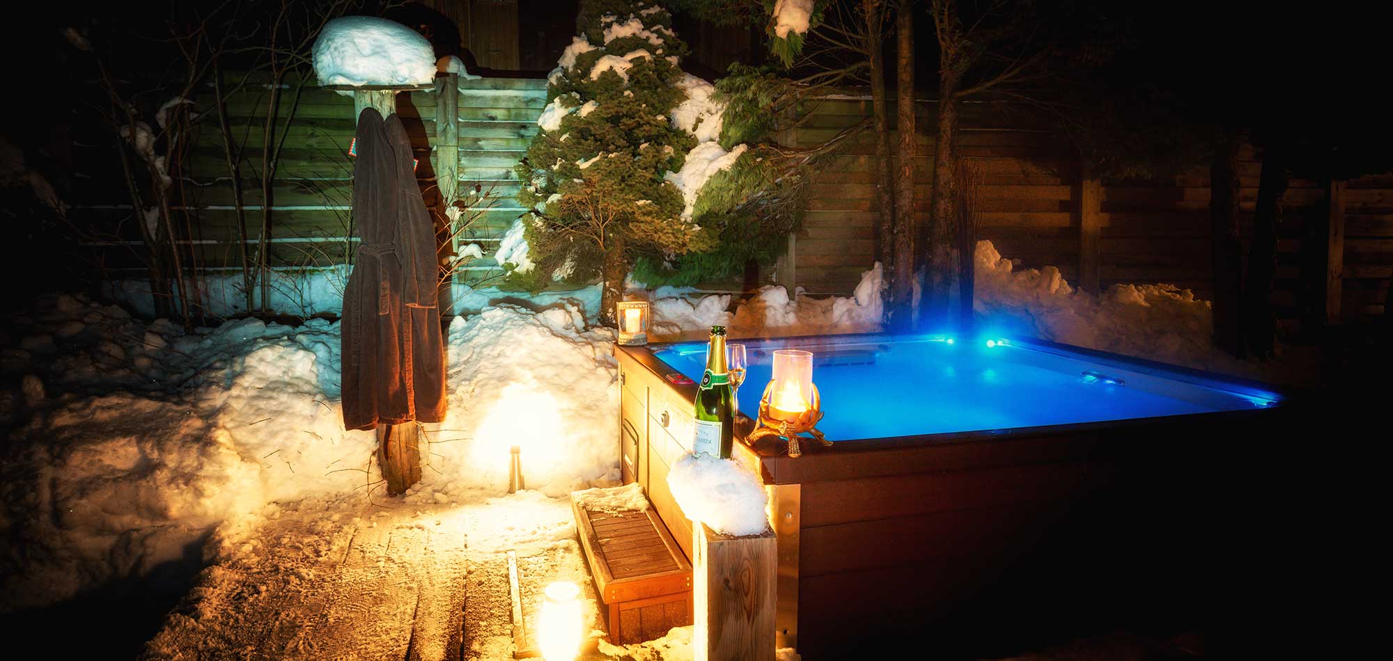 chalet_fourmiliere_morzine_france_luxury_ski_hot_tub.jpg