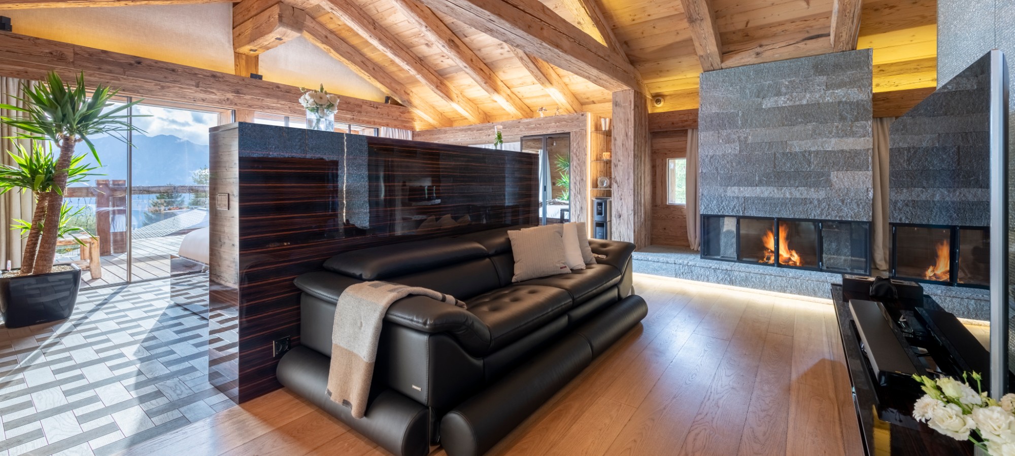 chalet__marmottiere_verbier_oxford_ski_luxury_chalet_bedroom4.jpg
