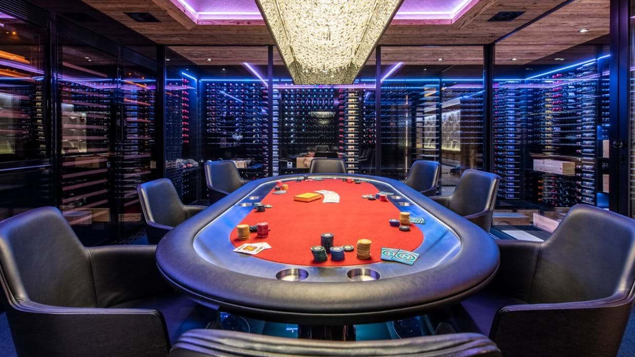 chalet__marmottiere_verbier_oxford_ski_luxury_chalet_poker.jpg