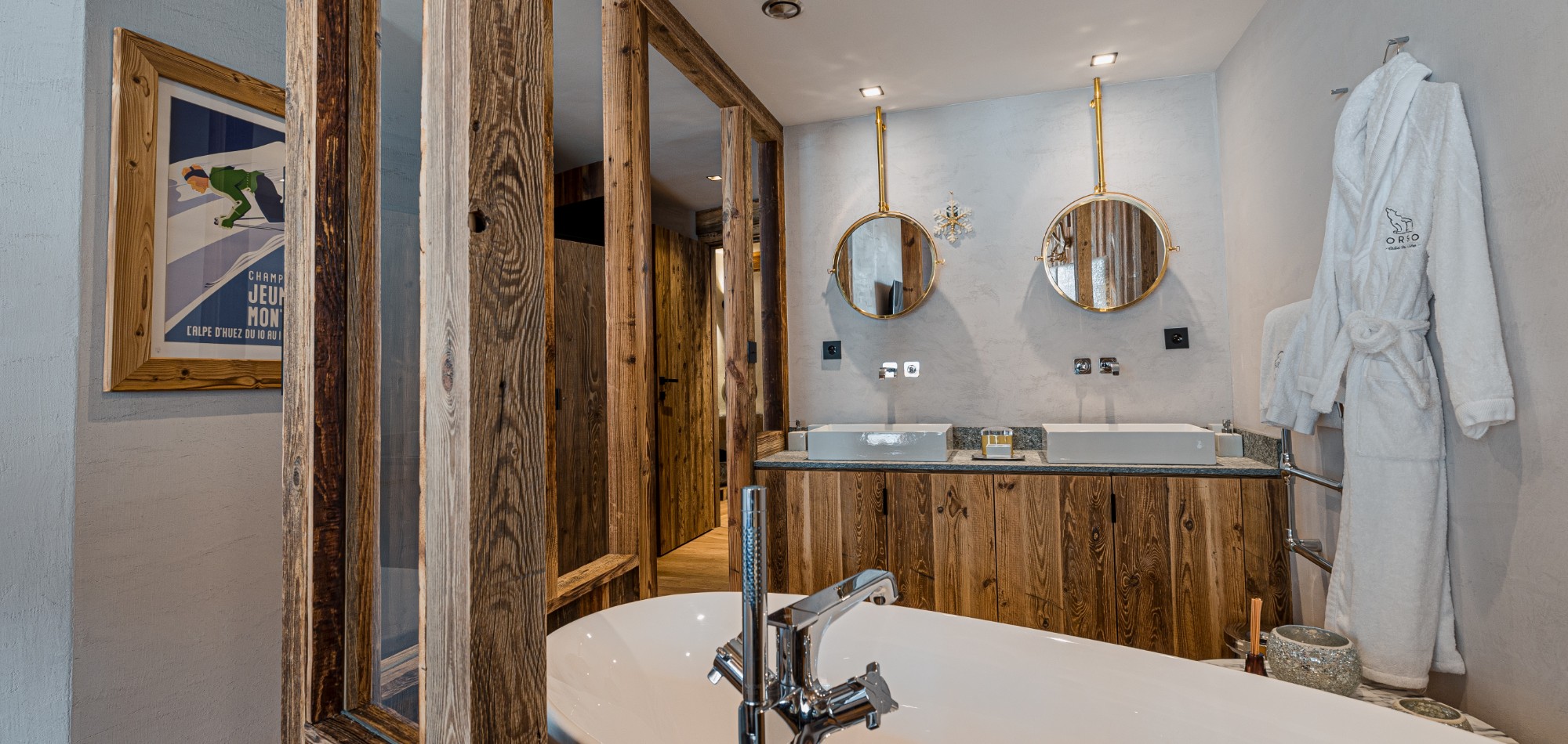 Chalet_Orca_Val_DIsere_Oxford_Ski_Luxury_Chalet_Room_4_Bathroom.jpg