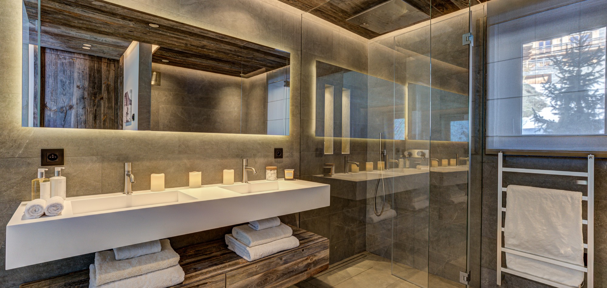 Chalet_Martinel_St_Martin_Oxford_Ski_Luxury_Chalet_Bathroom.jpg