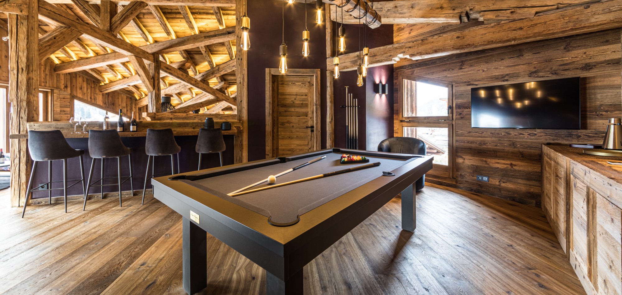 Zems_Lodge_Morzine_Oxford_Ski_Luxury_Chalet_Games_Room.jpg