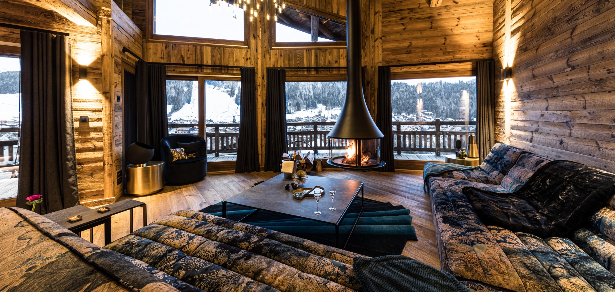 Zems_Lodge_Morzine_Oxford_Ski_Luxury_Chalet_Lounge_2.jpg