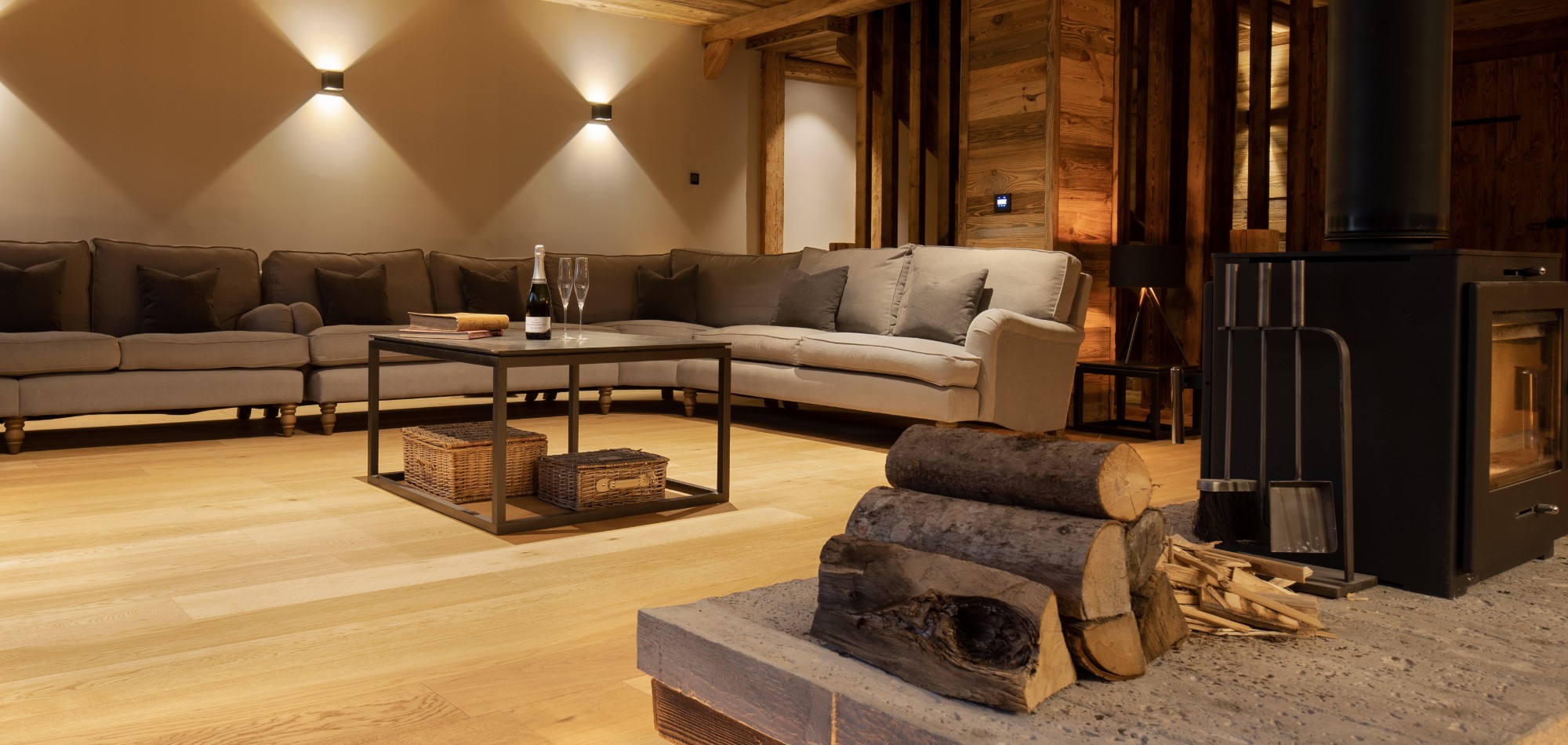 Ferme_du_Rys_Chatel_Oxford_Ski_Luxury_Chalet_Lounge_2.jpg