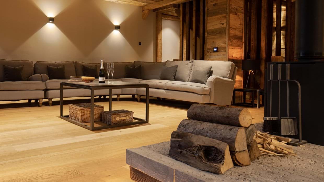 Ferme_du_Rys_Chatel_Oxford_Ski_Luxury_Chalet_Lounge_2.jpg