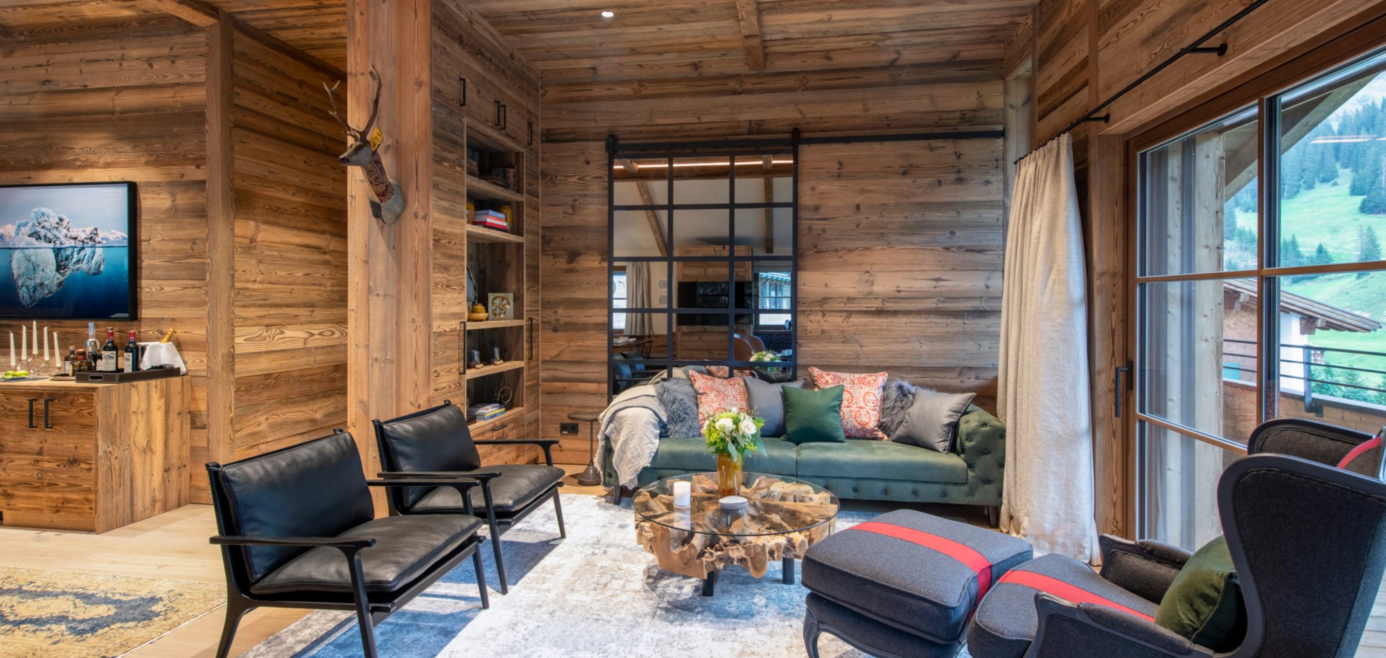 chalet_chalech_4_lech_oxford_ski_company_luxury_chalet_living_room2.jpg