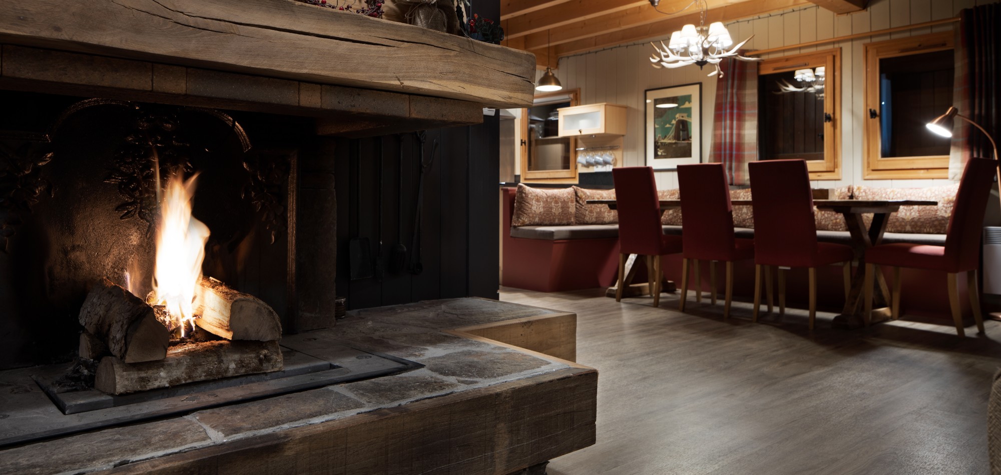 Chalet_Fleurie_Oxford_Ski_Luxury_Chalet_Fire.jpg