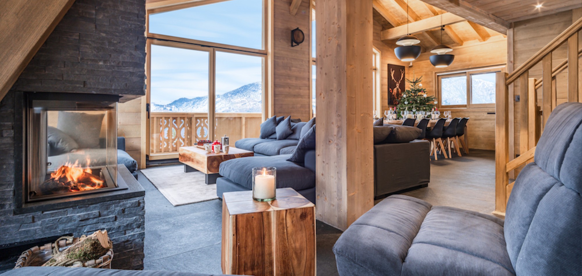 Mon_Pere_La_Tania_Oxford_Ski_Luxury_Chalet_Living_1.jpg