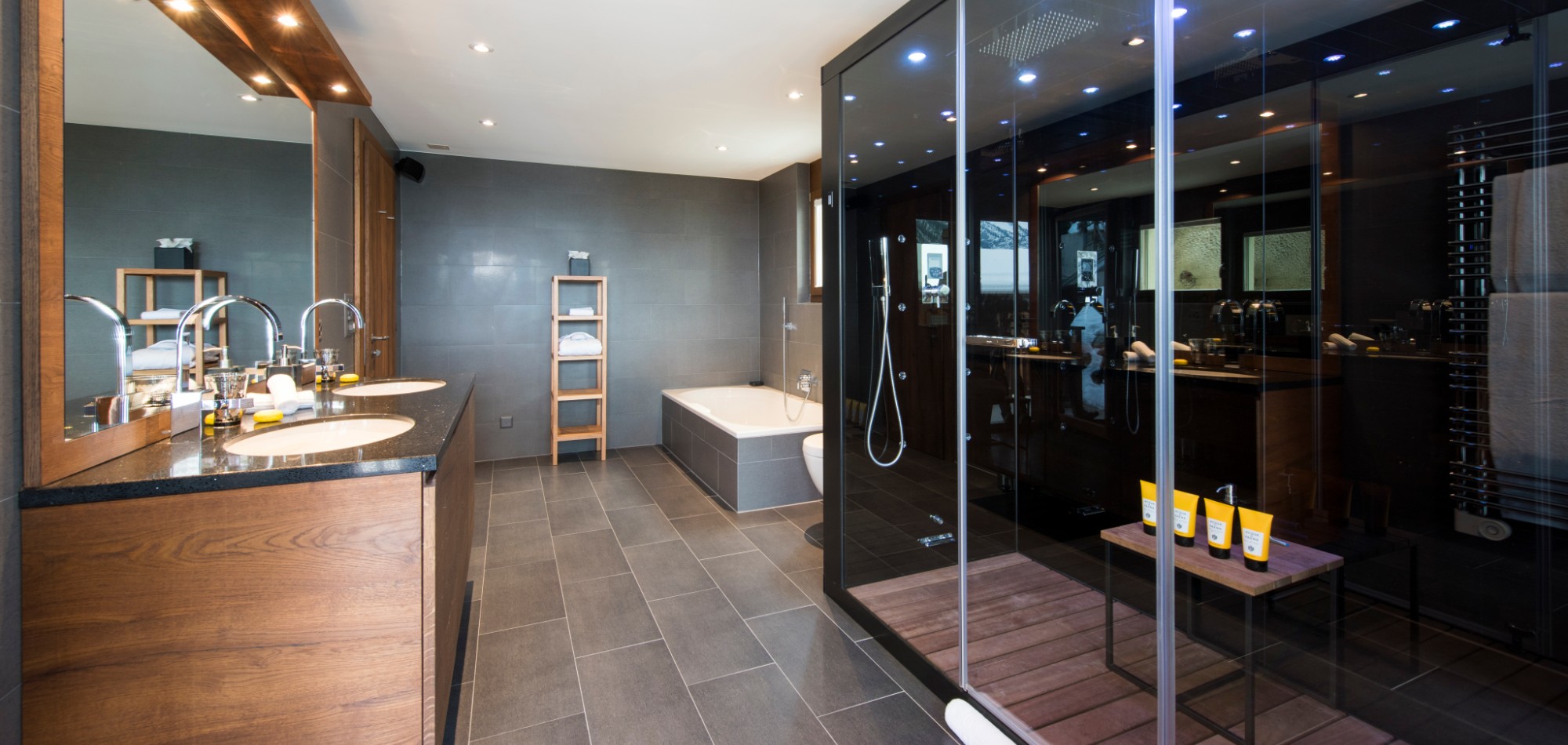 Haus_Leytron_Zermatt_Oxford_Ski_Luxury_Chalet_Bathroom_3.jpg