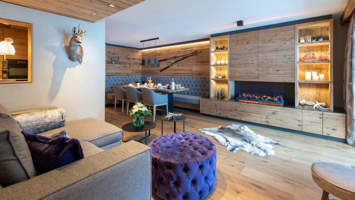 Brunnenhof_9_Lech_Oxford_Ski_Luxury_Chalet_Lounge.jpg