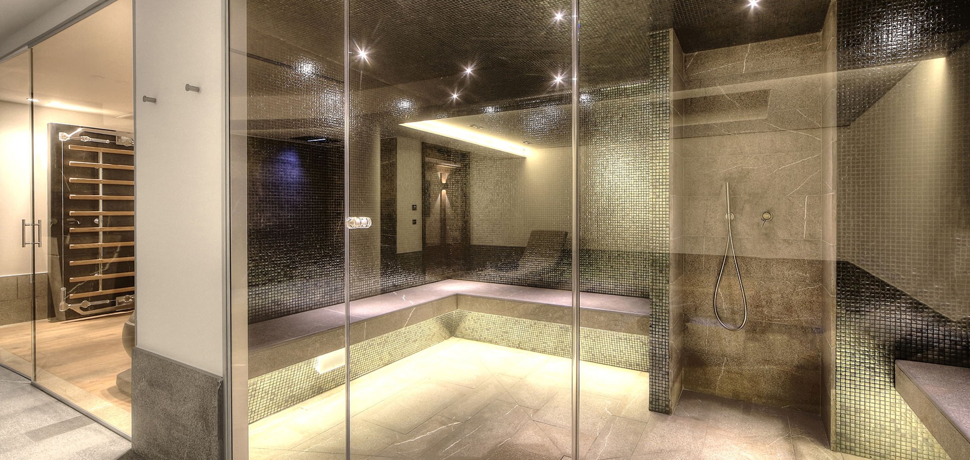 chalet_hirvi_luxury_oxford_ski_hammam.jpg