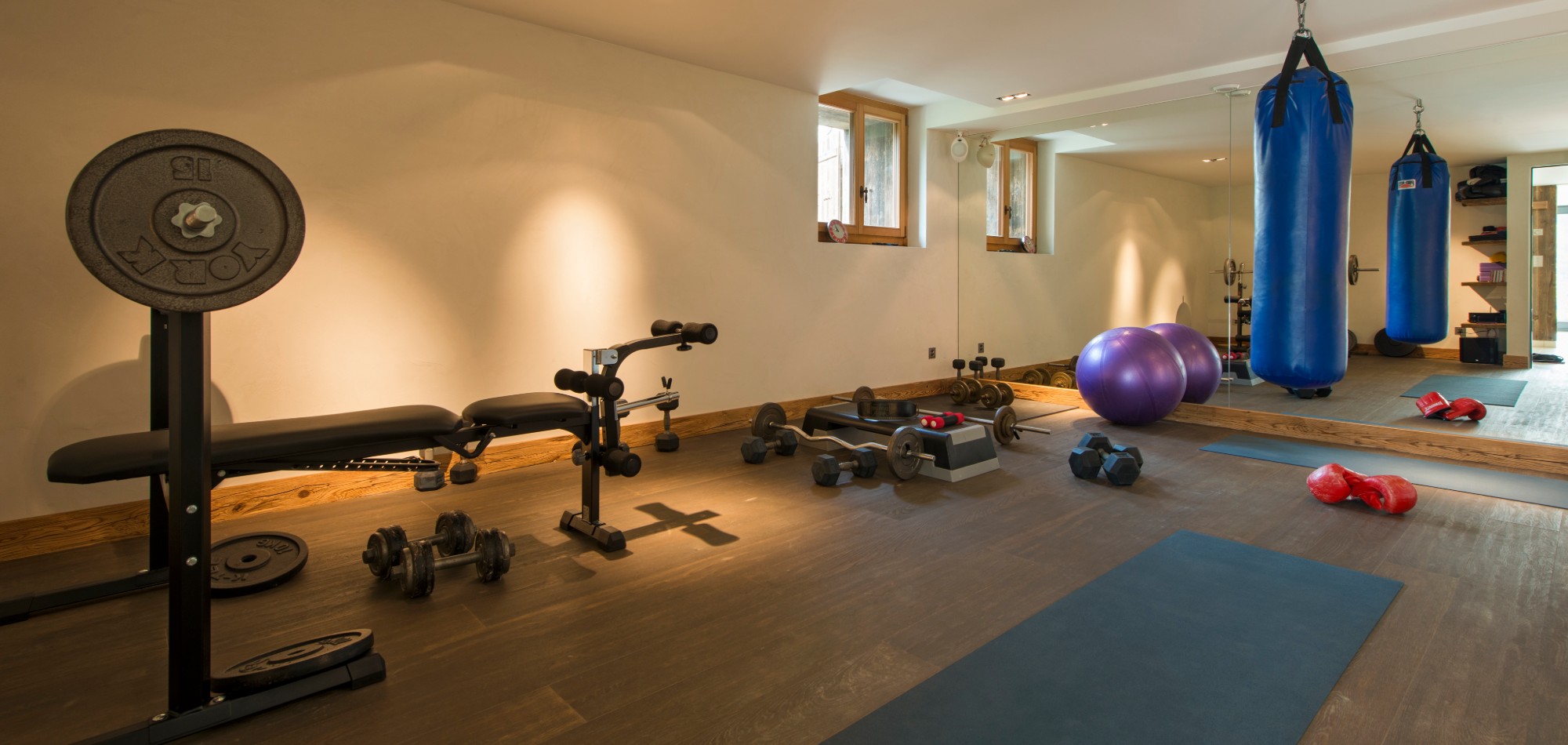 chalet_1936_verbier_oxford_ski_luxury_ski_chalet_gym.jpg