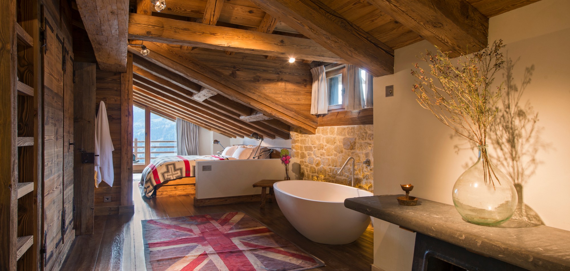chalet_1936_verbier_oxford_ski_luxury_ski_chalet_bathroom.jpg