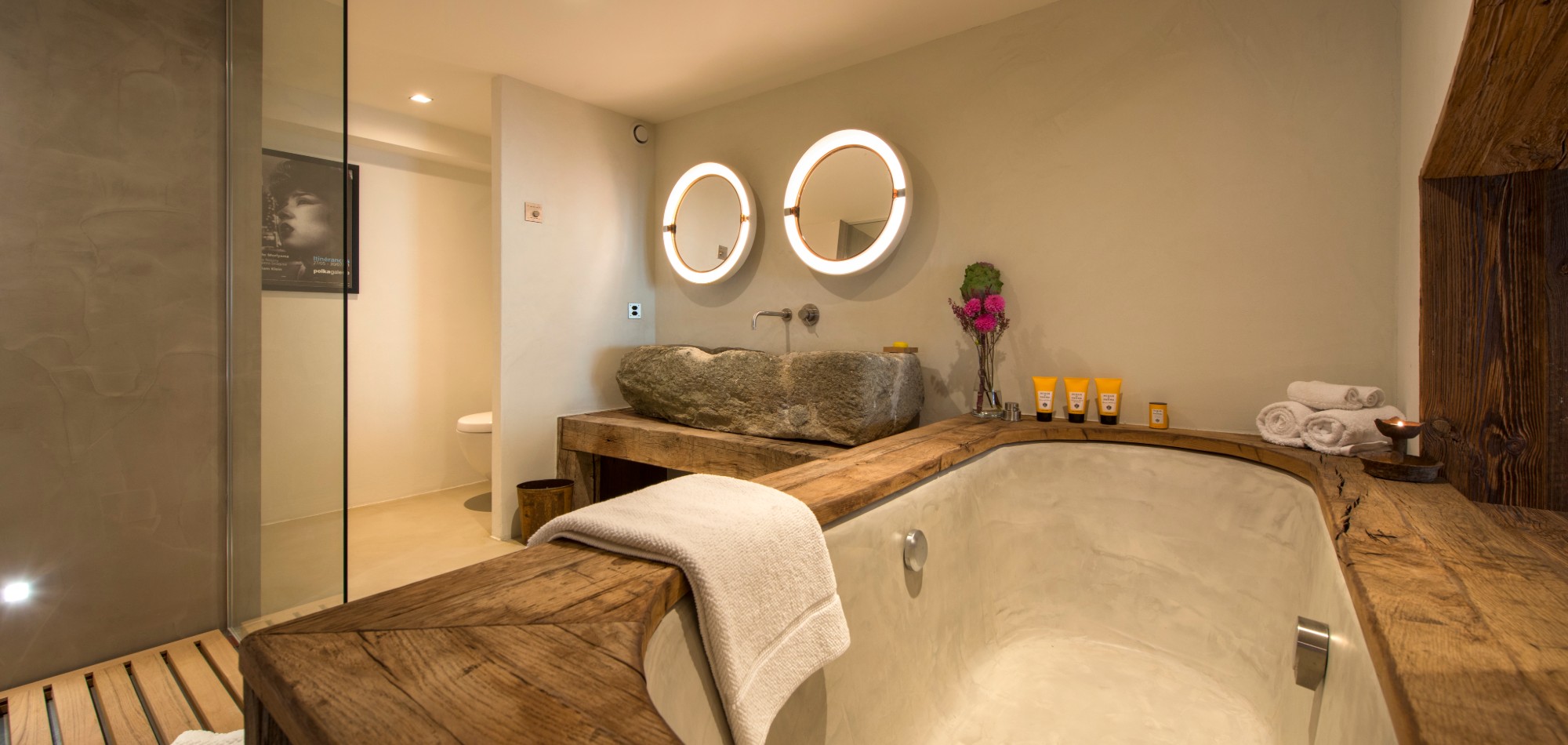 chalet_1936_verbier_oxford_ski_luxury_ski_chalet_bathroom2.jpg