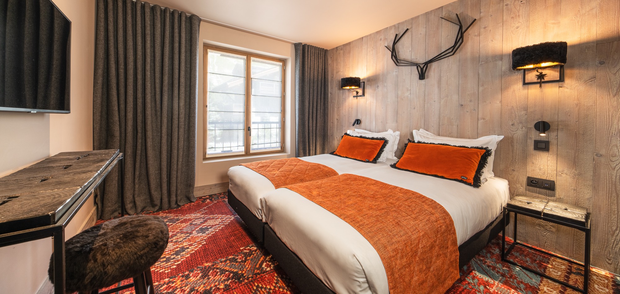 luxury_ski_chalet_oxford_ski_aspen_house_loft_ (2).jpg