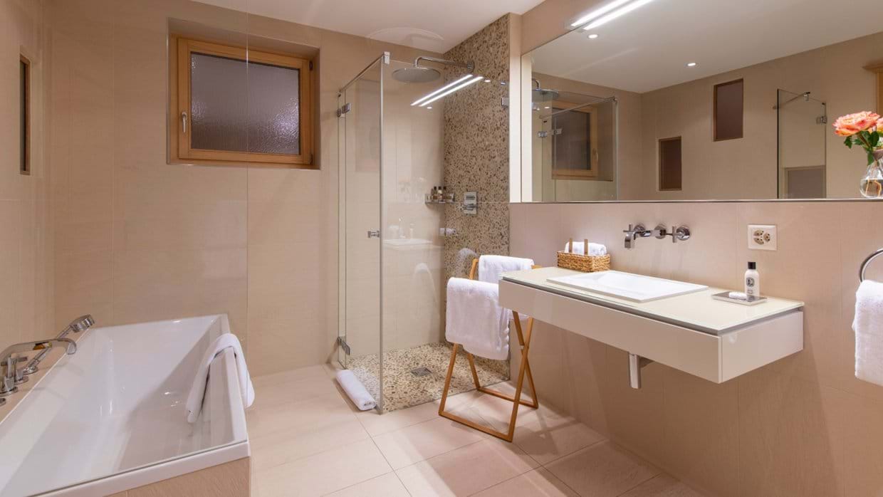 luxury_ski_chalet_grace_zermatt_oxford_ski_luxury_ski (34).jpg