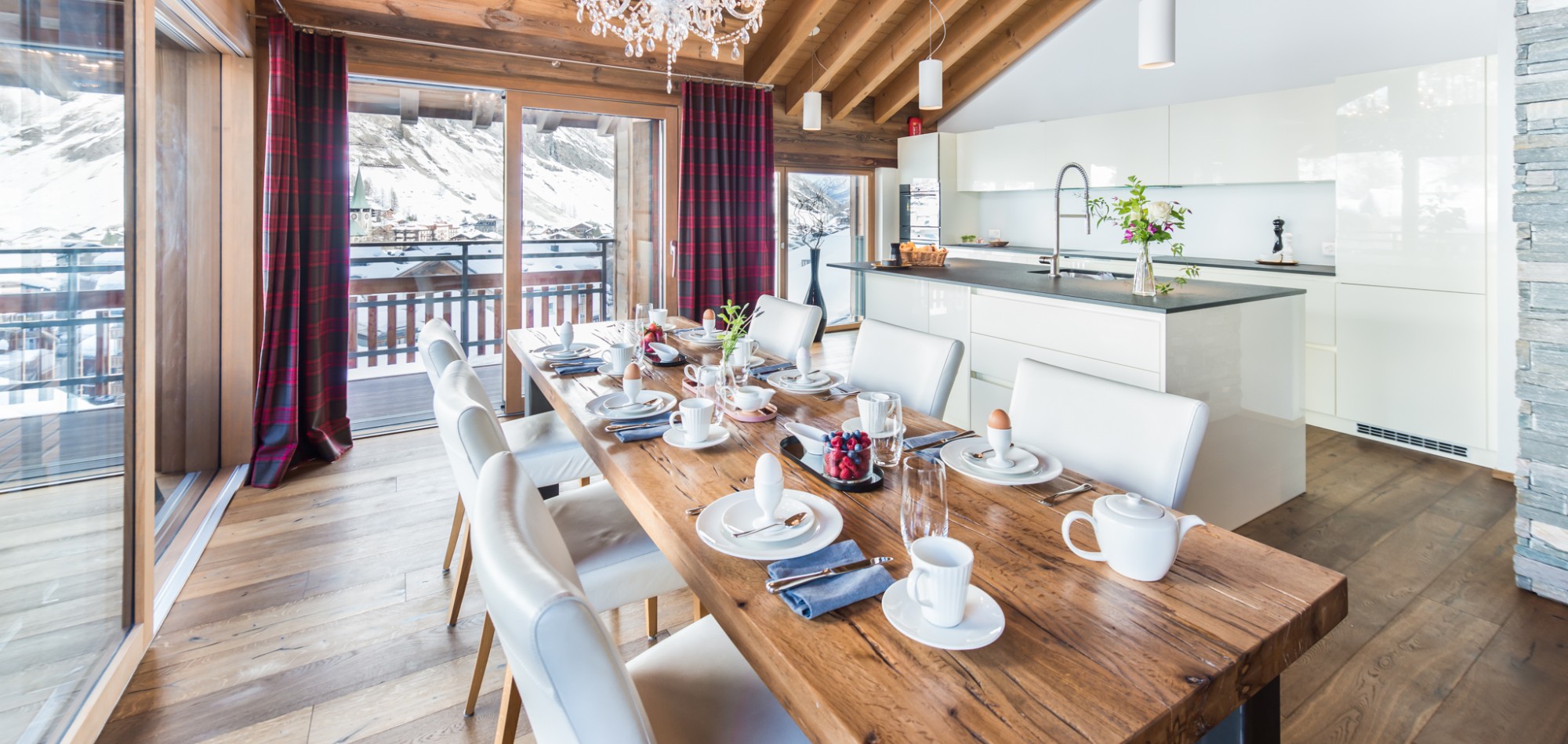 chalet_luxury_zermatt_oxford_ski_kitchen_and_dining.jpg