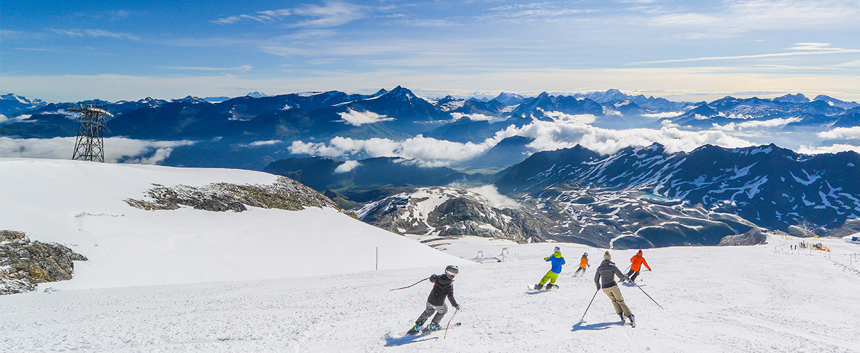 Top 5 Luxury Snow-Sure Resorts for Late Season Escapes