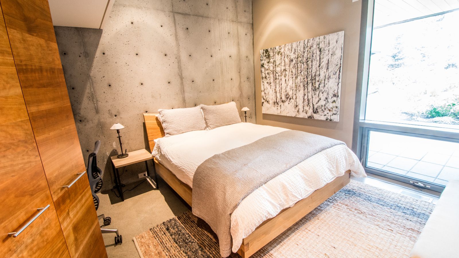 luxury_ski_chalet_whistler_high_point_oxford_ski  (20).jpg