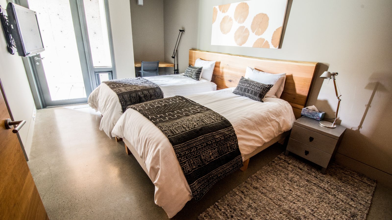 luxury_ski_chalet_whistler_high_point_oxford_ski  (23).jpg