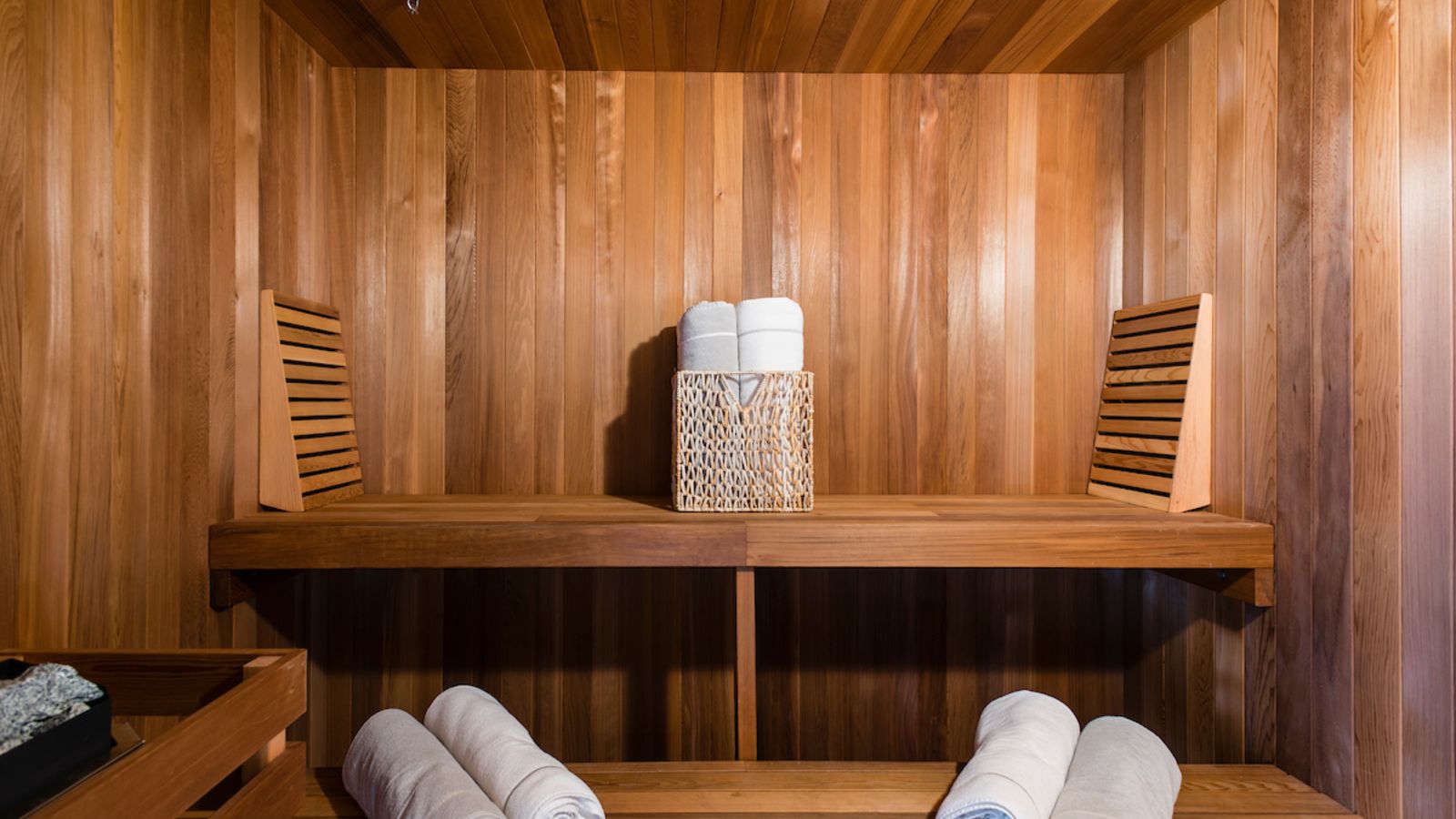 luxury_ski_chalet_whistler_heli_chalet_oxford_ski (33).jpg