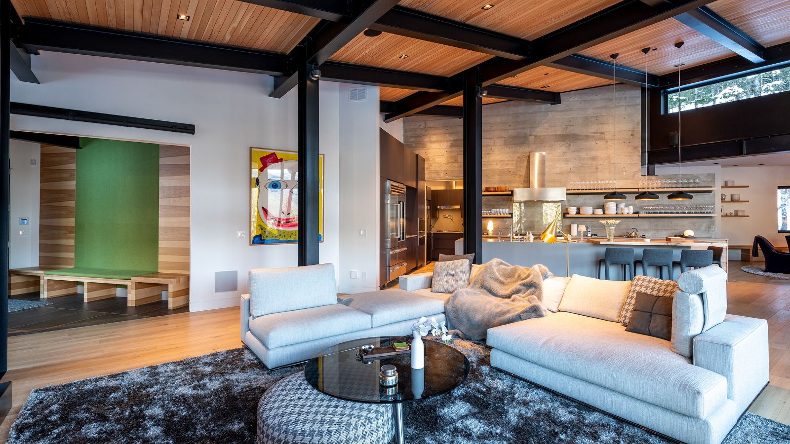 luxury-ski-chalet-whistler-chalet-esha-oxford-ski  (6).jpg