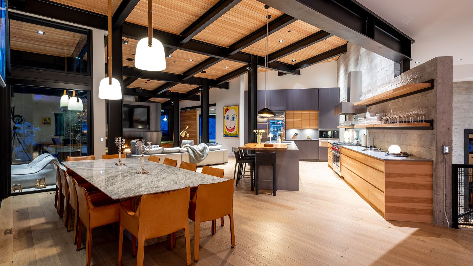 luxury-ski-chalet-whistler-chalet-esha-oxford-ski  (21).jpg