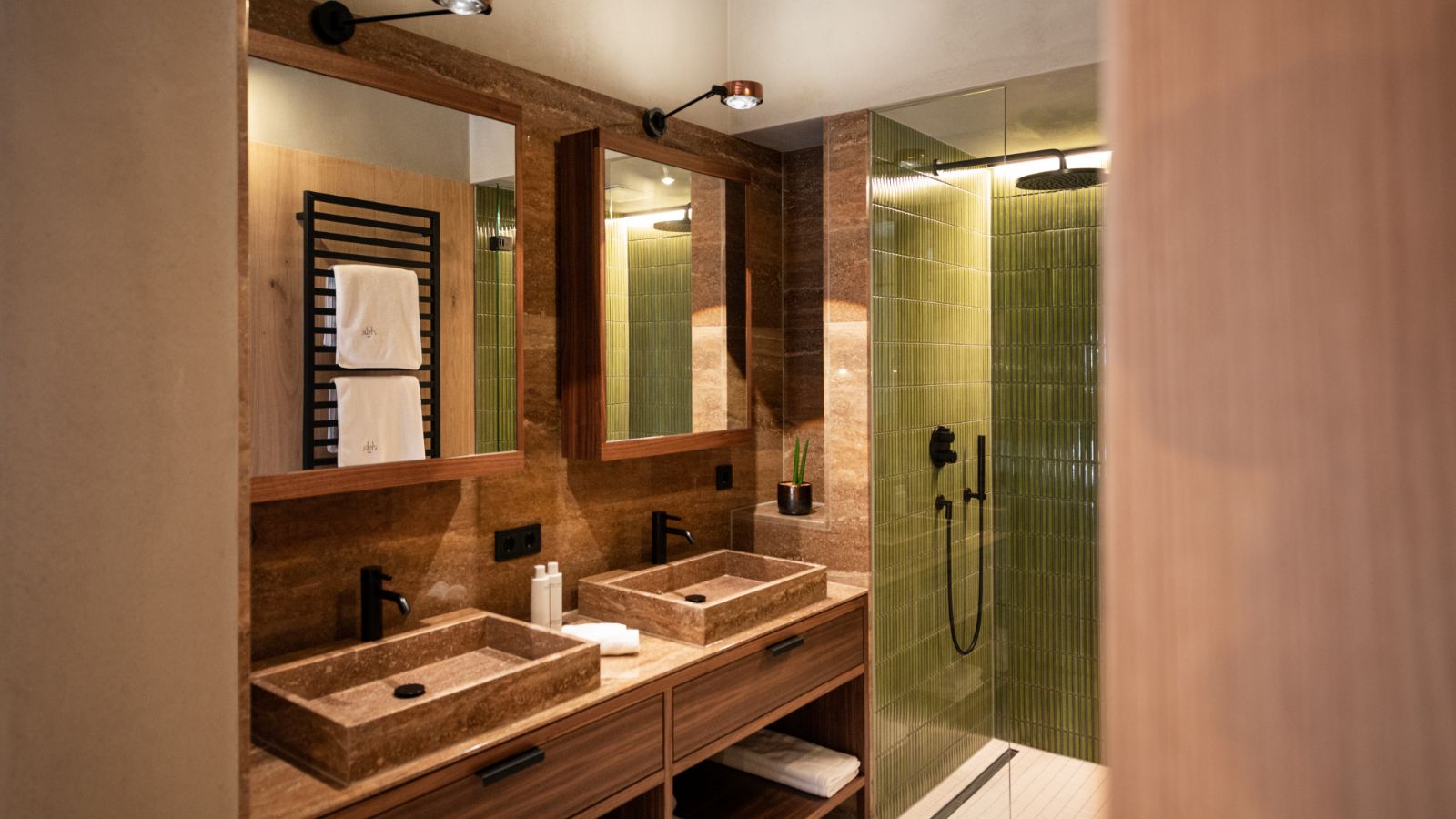 Luxury-ski-chalet-lech-arla-oxford-ski  (28).jpg