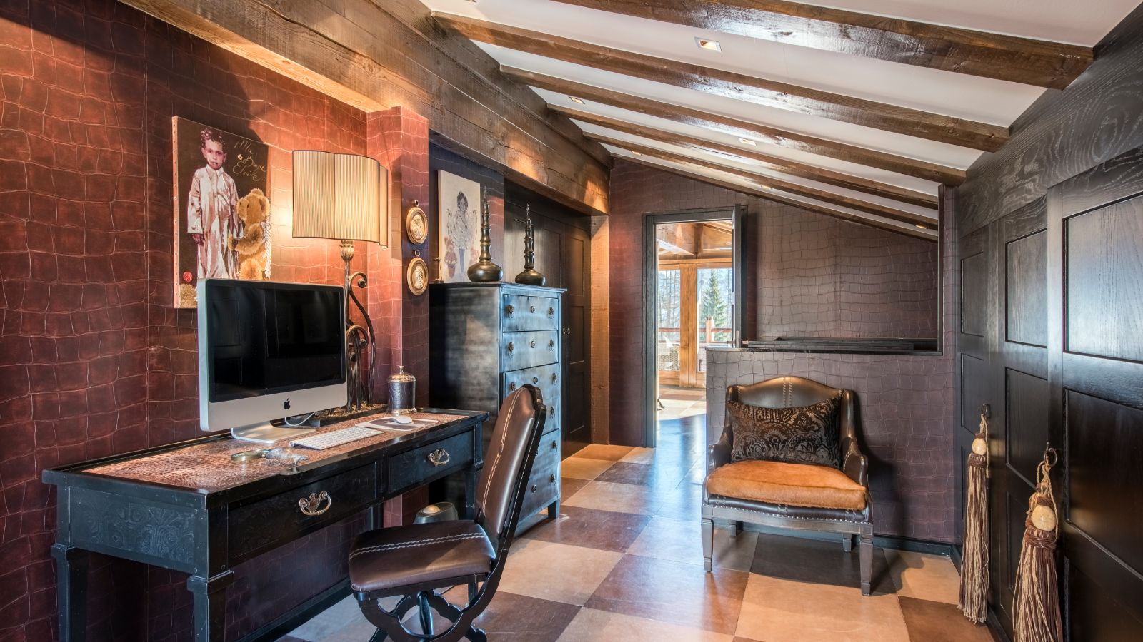 Luxury-ski-chalet-verbier-chalet-leo-oxford-ski  (1).jpg