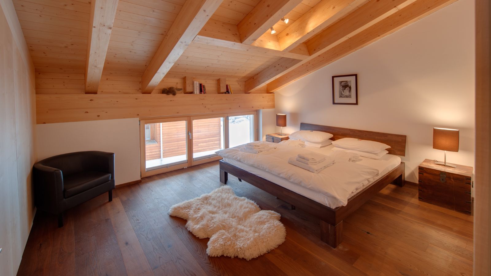 Luxury-ski-chalet-zermatt-chalet-zora-oxford-ski -bedroom (2).jpg