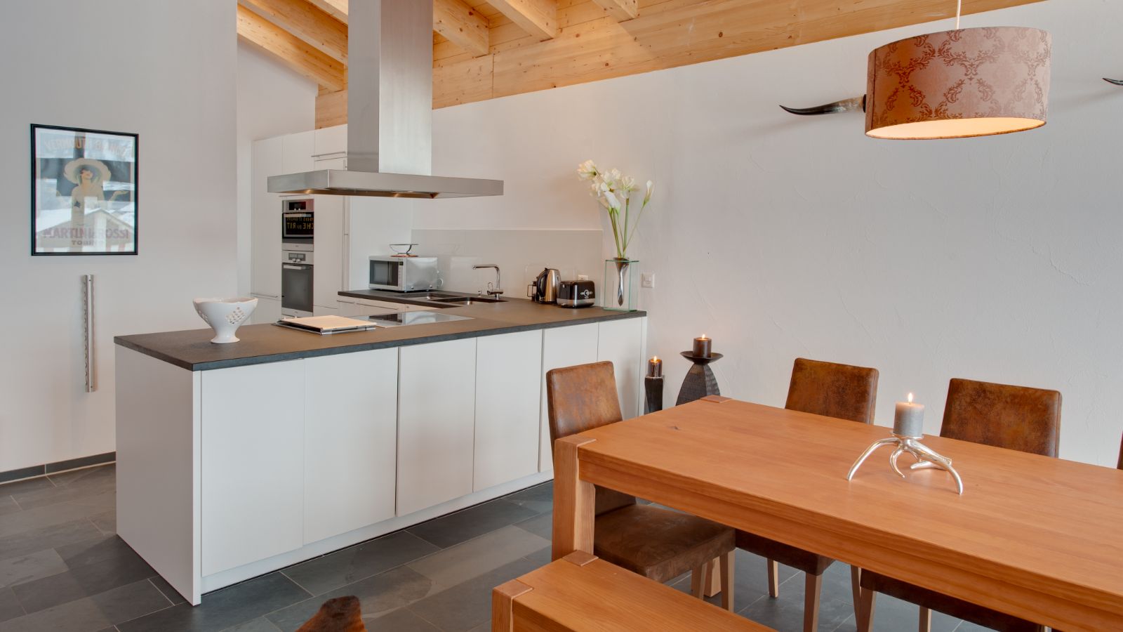 Luxury-ski-chalet-zermatt-chalet-zora-oxford-ski -kitch-dining.jpg