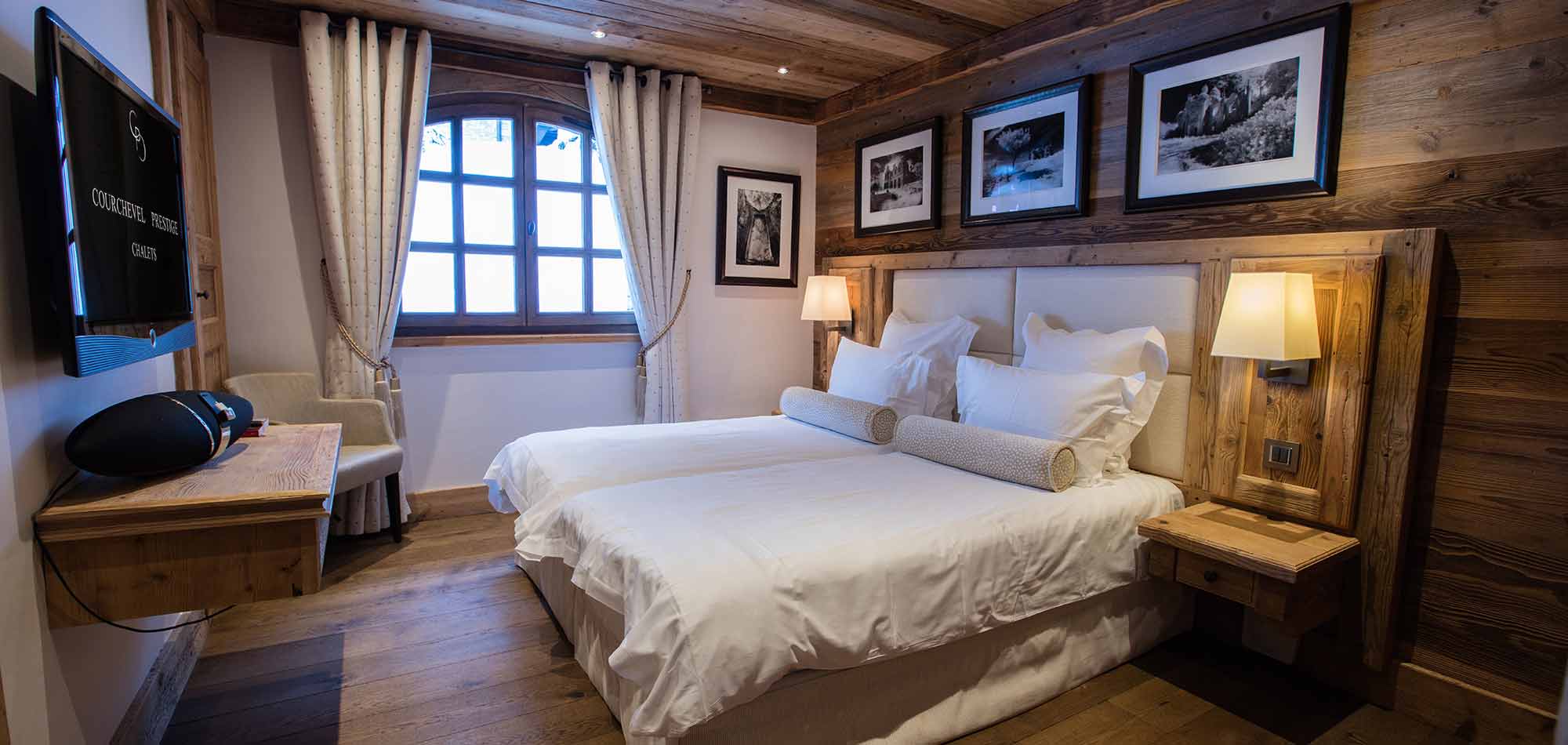 chalet_gentianes_courchevel_1850_oxford_ski_bedroom4.jpg
