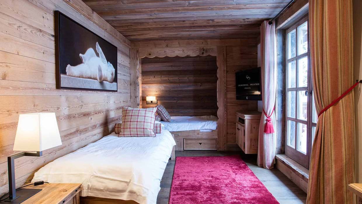 chalet_gentianes_courchevel_1850_oxford_ski_bunkrom2.jpg