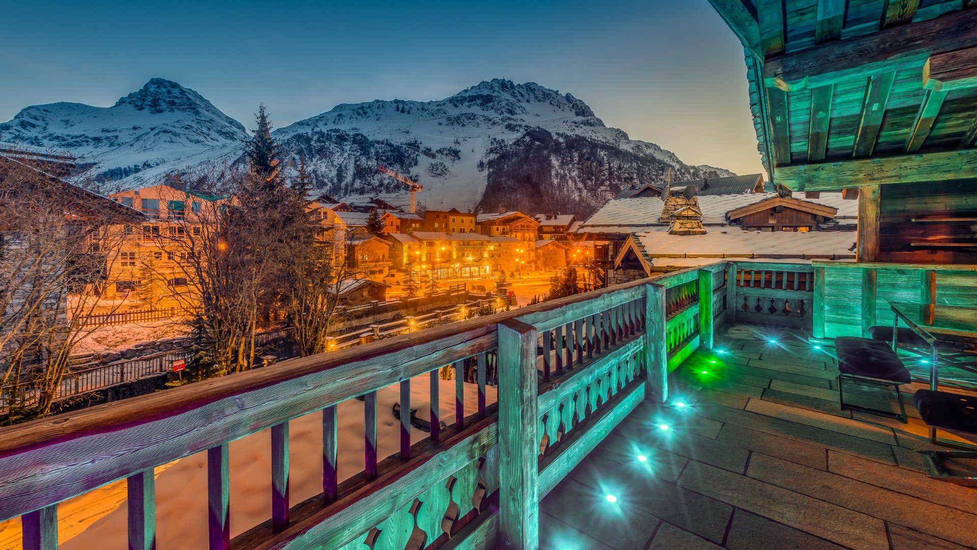 luxury_ski_chalet_val_disere_marco_polo_oxford_ski (2).jpg
