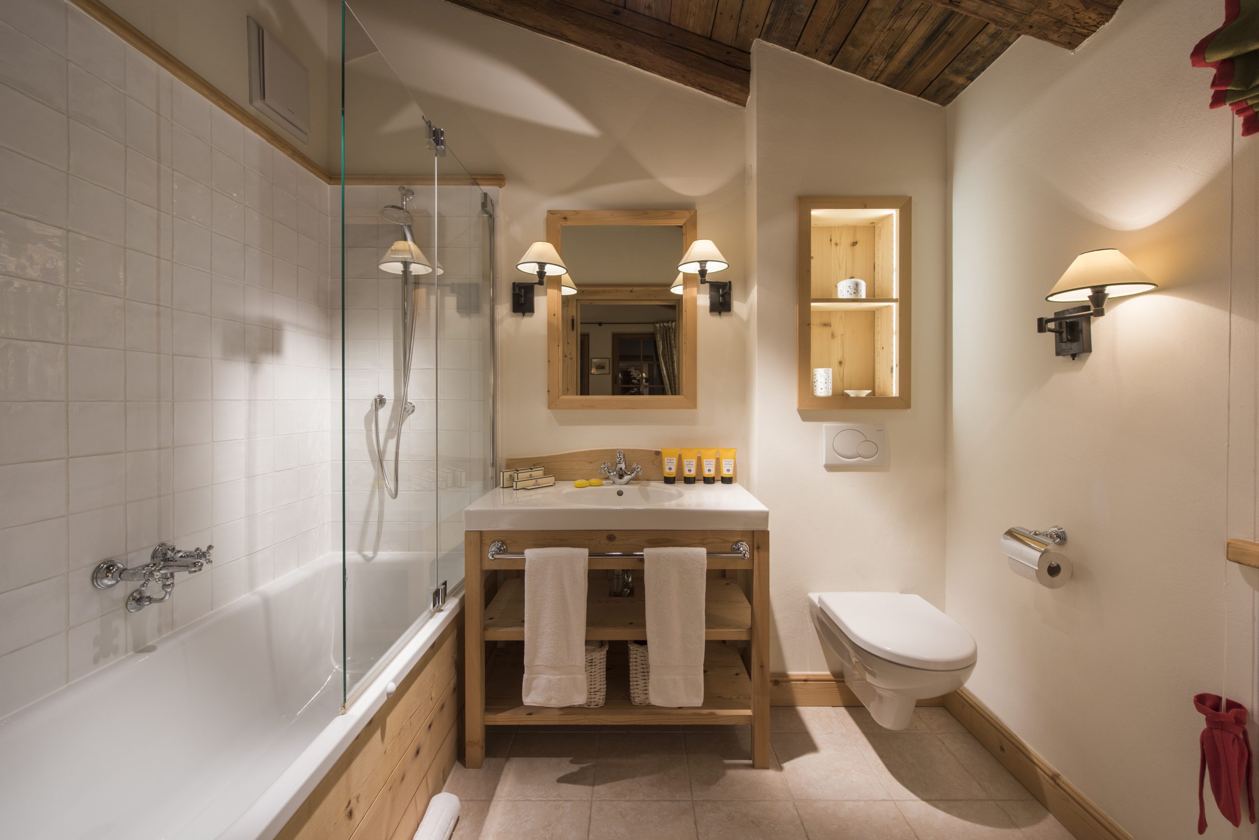 luxury_ski_chalet_antoinette_st_anton_oxford_ski_company (7).jpg