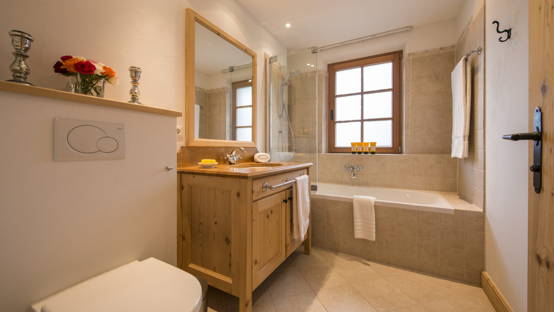 luxury_ski_chalet_st_anton_soline_oxford_ski_company (27).jpg