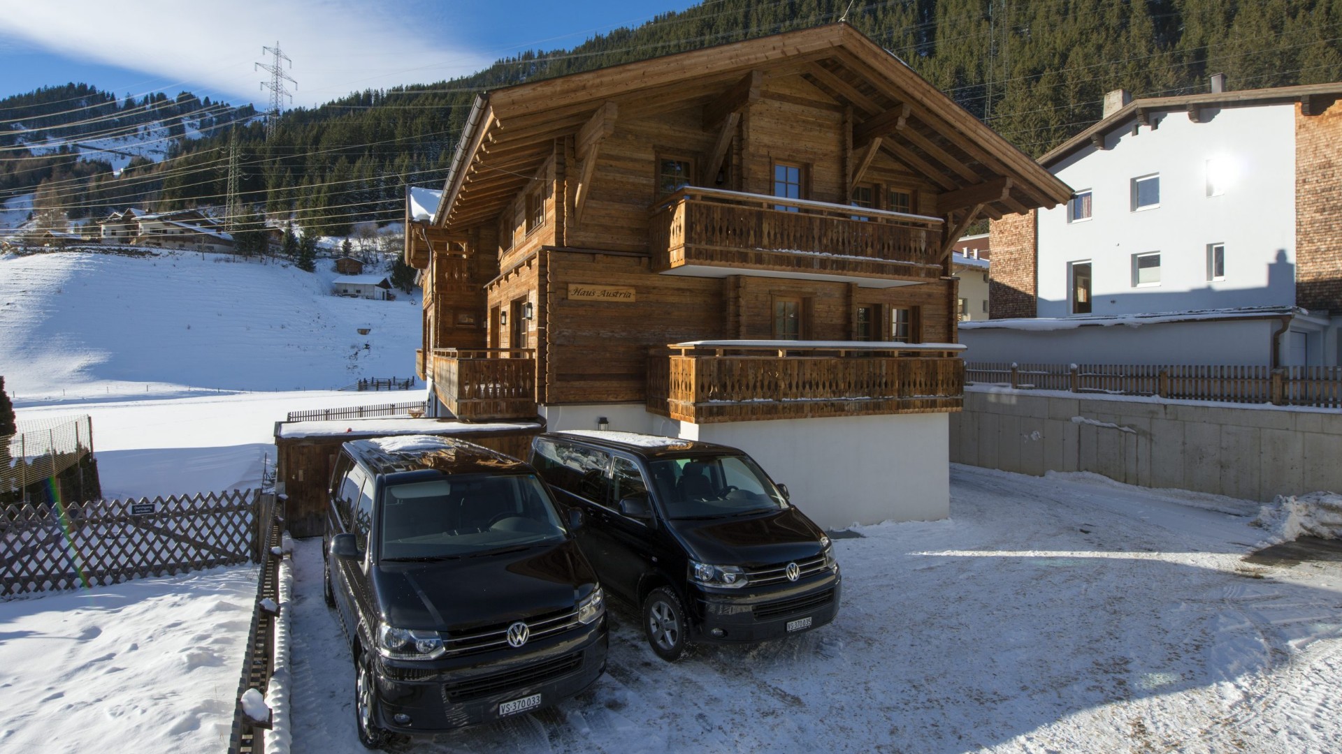 luxury_ski_chalet_st_anton_soline_oxford_ski_company (3).jpg