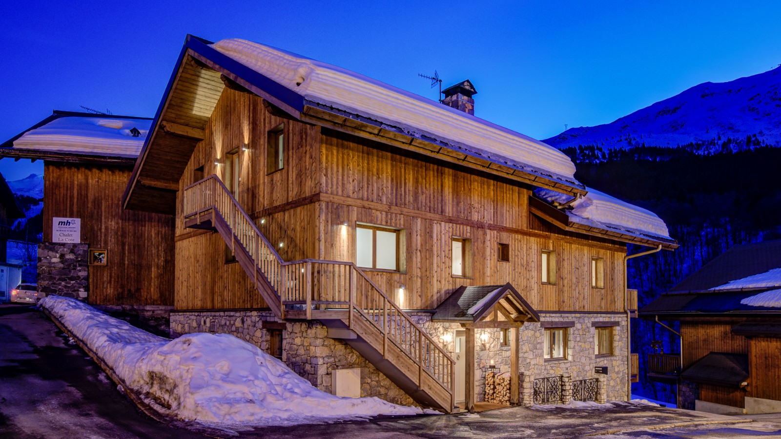 luxury-chalet-meribel-oxford-ski-lightbowne-exterior.jpg