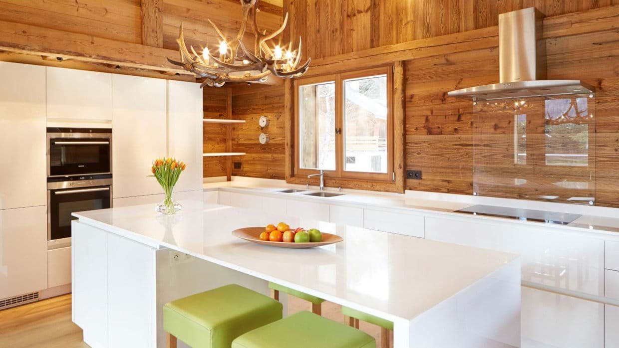 luxury-ski-chalet-chamonix-zenith2-oxford-ski-kitchen.jpg