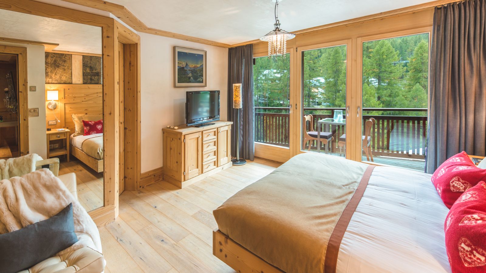 Luxury-Ski-Chalet-Zermatt-Schluhmatt-Oxford-Ski-bedroom (6).jpg