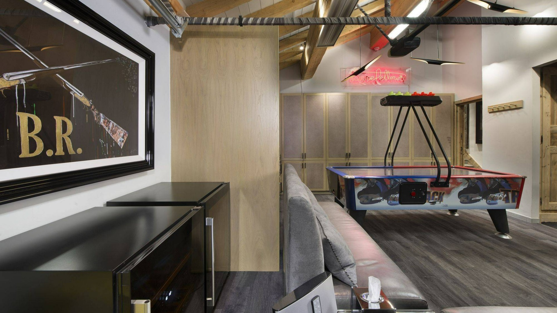 luxury-ski-chalet-courcehvel-1850-grande-roche-oxford-ski-company (7).jpg